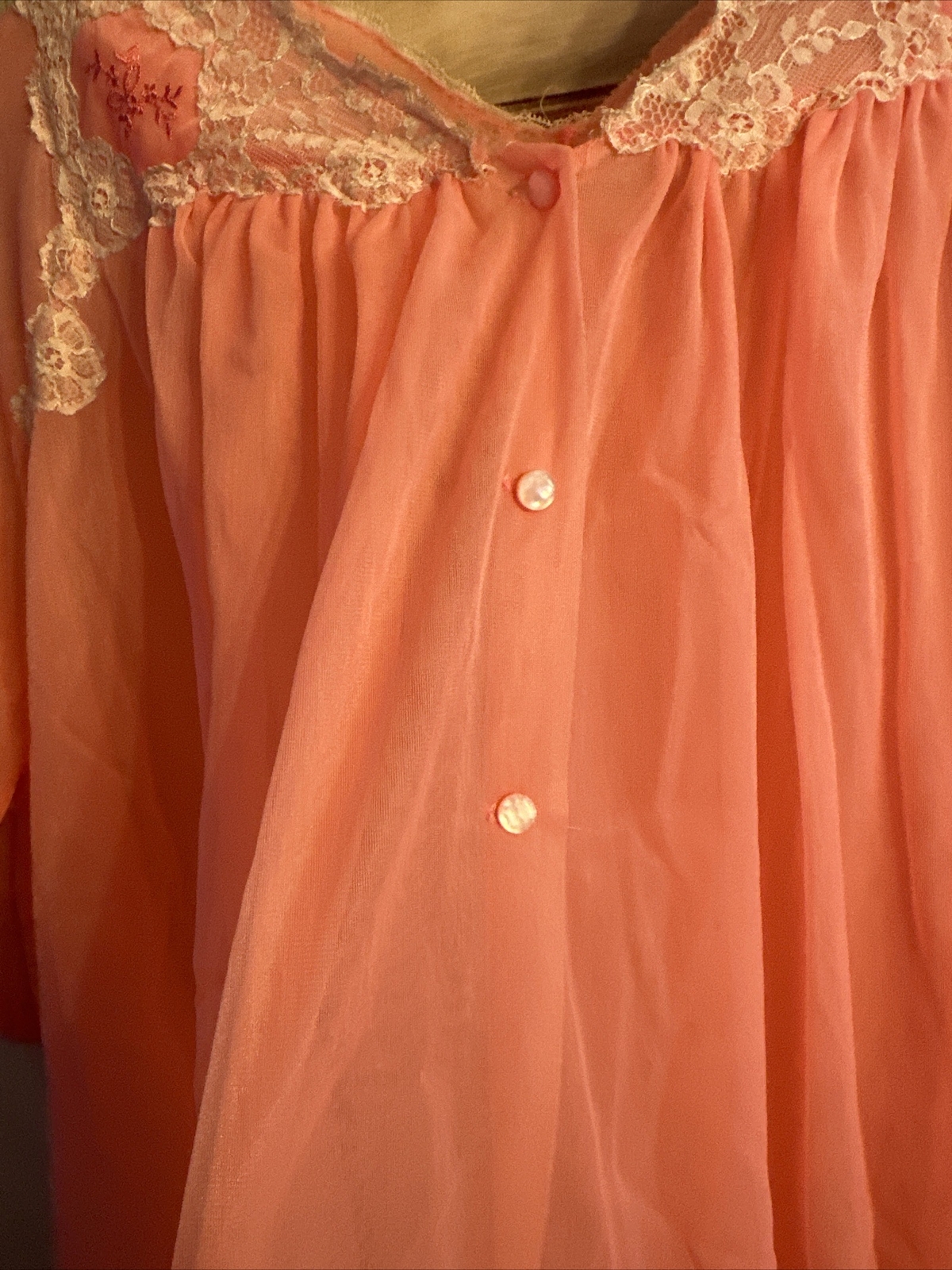 Van Raalte Robe Pretty Peach With Ivory Lace Double Lined Size Small Vintage