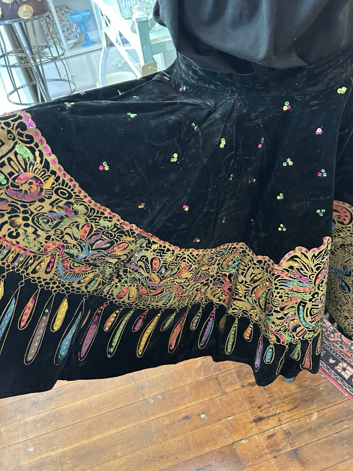 Vintage Mexican Velvet Folklorico Skirt/Blouse Set Cinco de Mayo Top 116″ Sweep