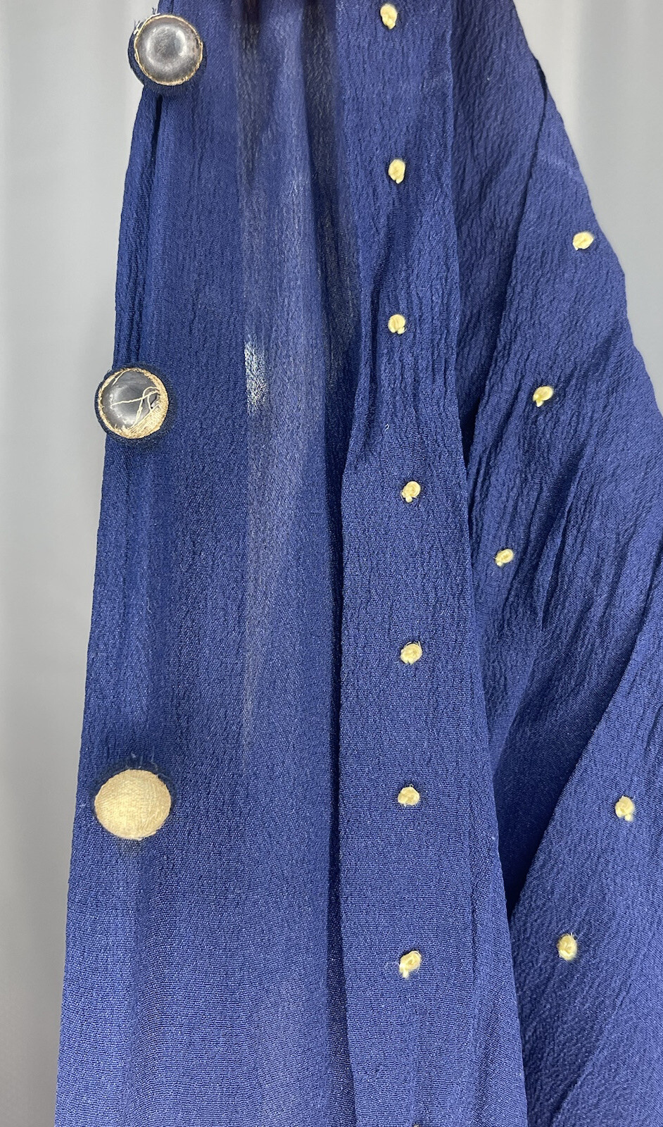 WOMEN’S VINTAGE BUTTON UP SILK CHIFFON PLEATED BLOUSE TOP FITS A SIZE SMALL S