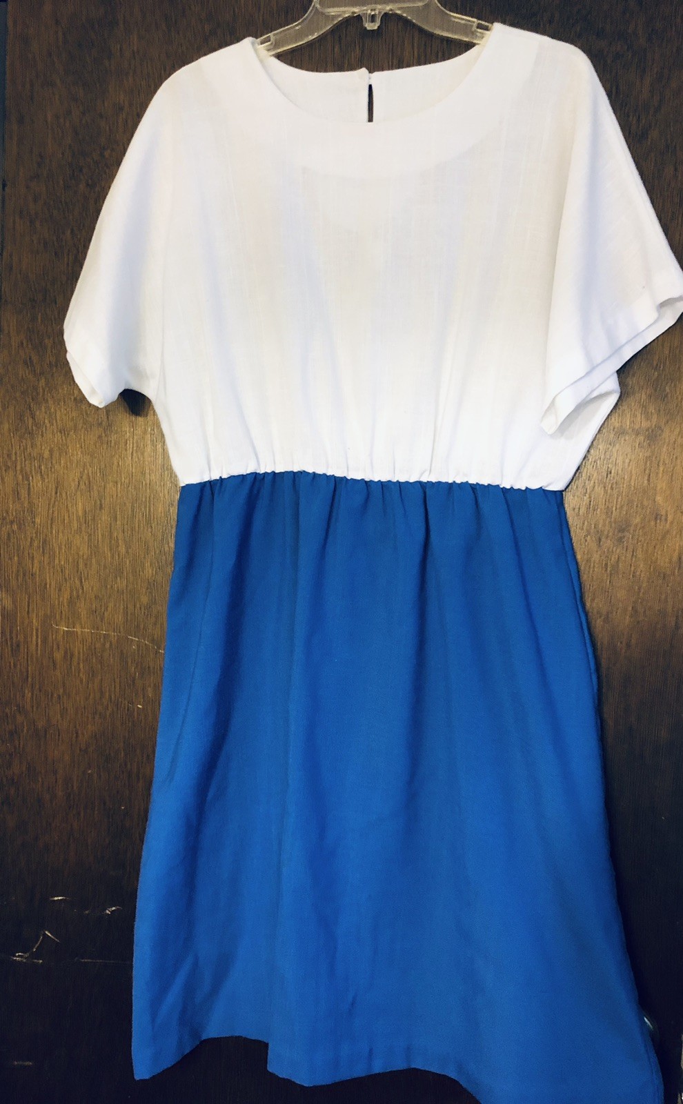 Vintage 80s Women’s size 16W short sleeve dress elastic waist 33-38 length 40″