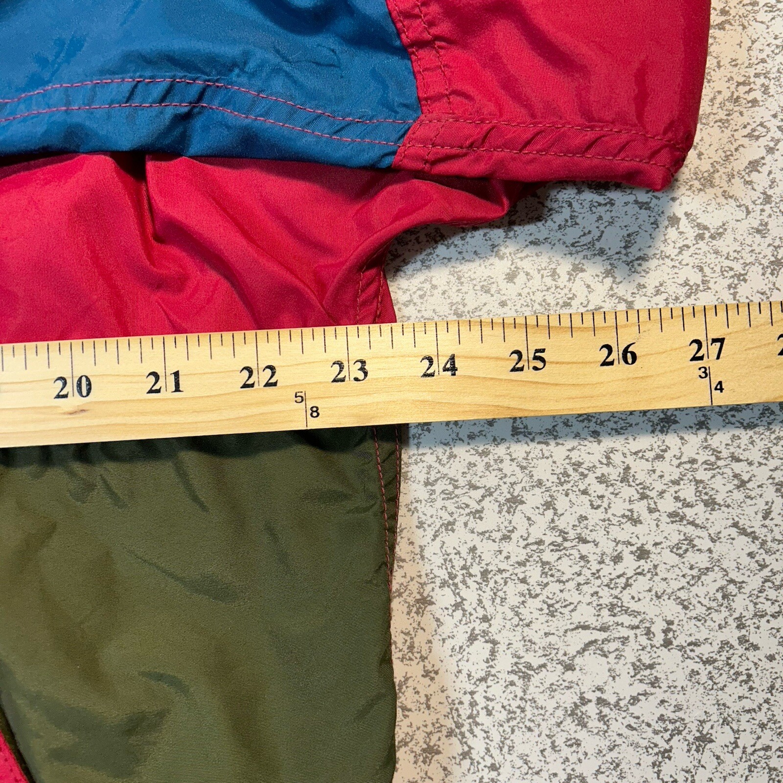VINTAGE LL Bean 1/4 Zip Windbreaker Adult Ladies Lg Multi Color USA Made Rain