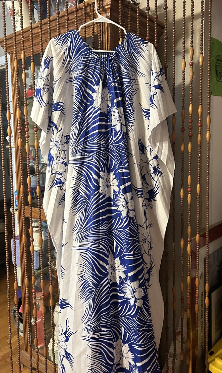 70s Vintage Hilo Hattie Blue/White Floral Hawaiian Muumuu Dress