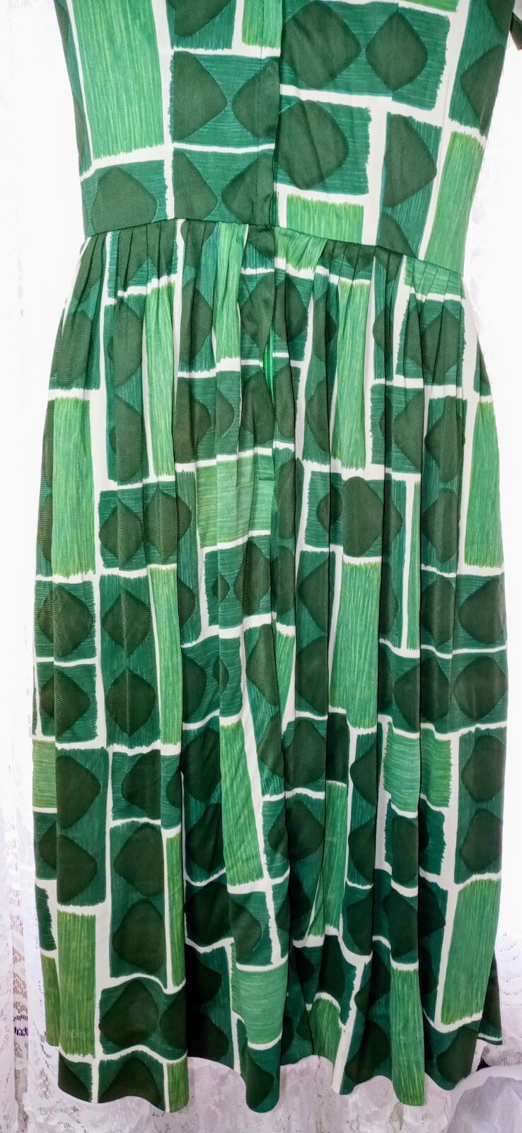 Vintage 60s Size 12 Geometric Nylon Zip Dress Gathered Pleated Skirt belt Loops
