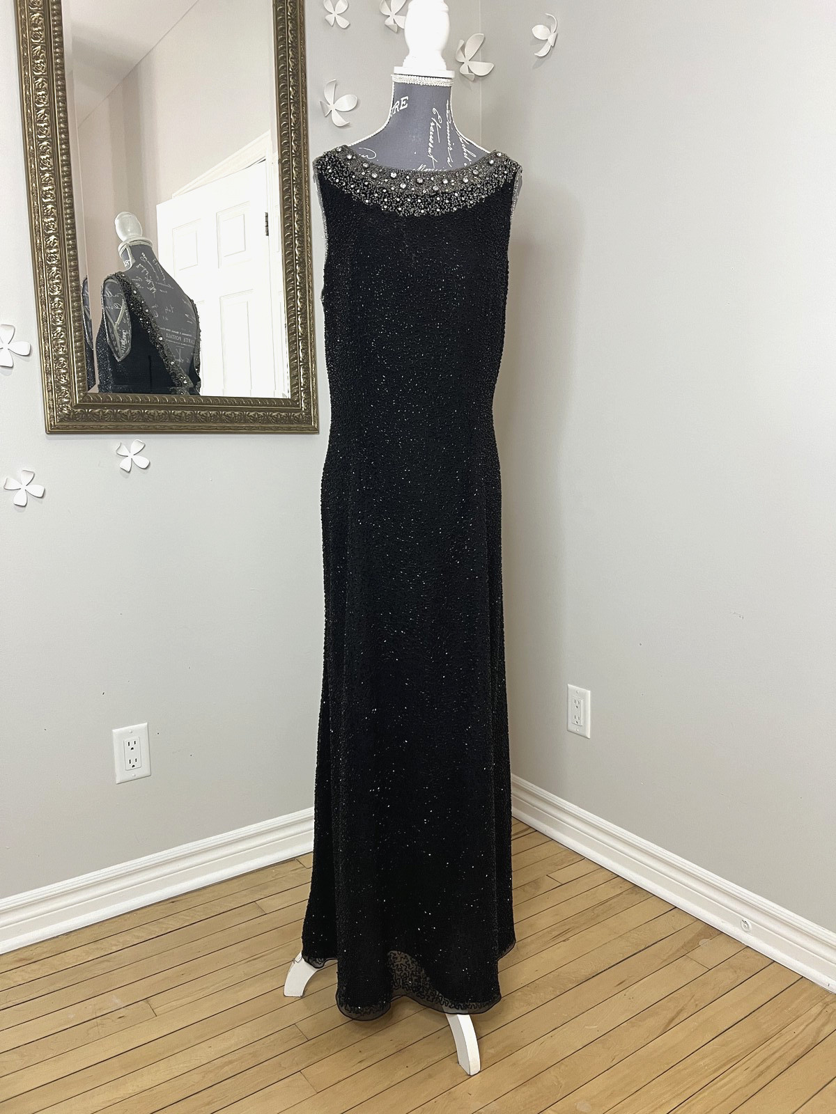Frank Usher Gown Black Maxi Beaded Open Back – Size 14 – Formal/Gala