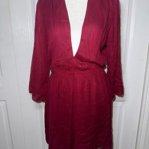 Reformation Size Small Mini Dress Deep V Neck Merlot Color