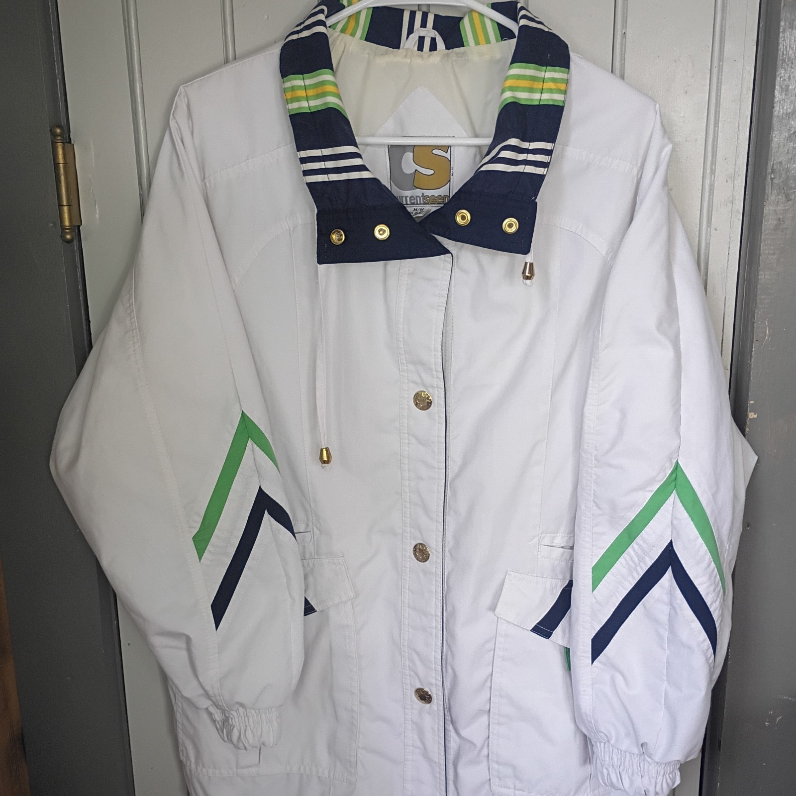 Vintage Jacket, Women’s M Retro 90s White, Blue, Green, Gold Snaps