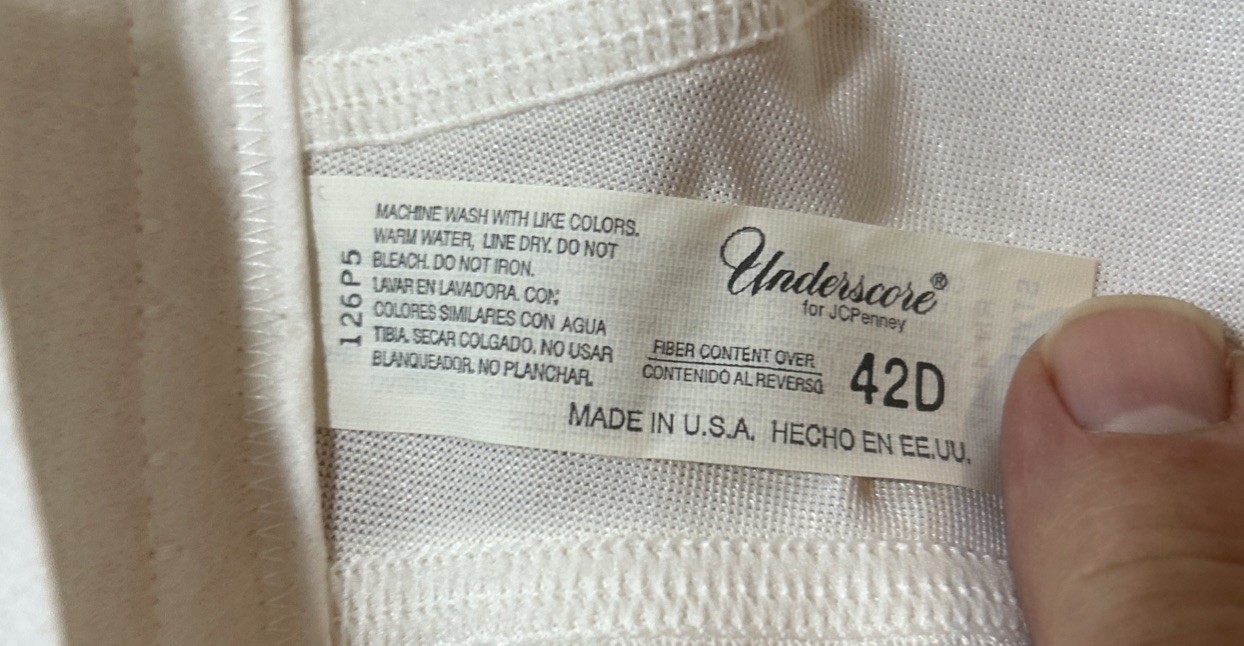 New Vintage JC Penney’s Underscore Cross Over Wirefree Comfort Bra 42D White