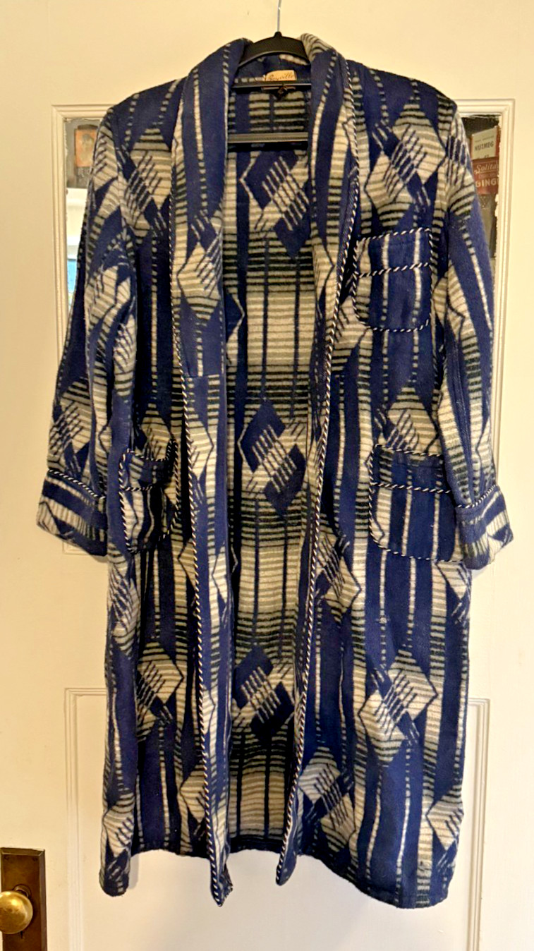 Vintage 1940’s Boyville Sears Robe Fits Small Man Medium Woman Blue Beacon