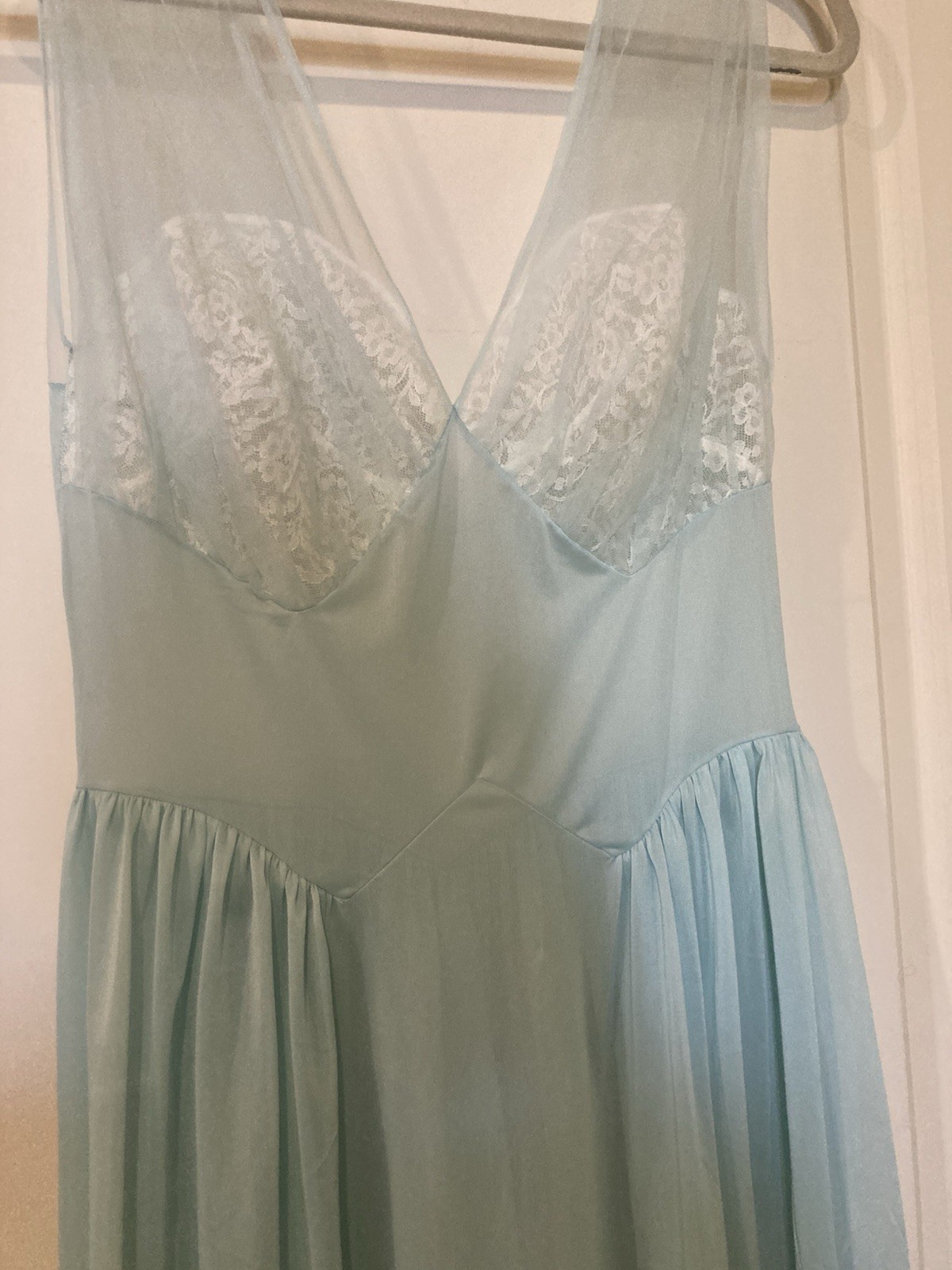 40s VTG Vanity Fair Light Blue Nylon Nightgown: See-thru Lace Cups, Size 34