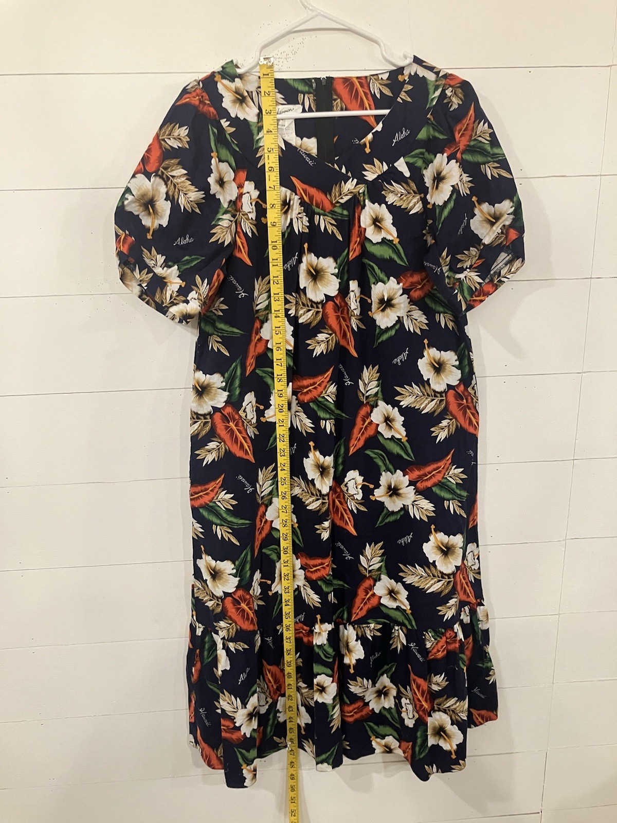 Vintage 70’s Shannon Marie Blue Floral Women’s Hawaiin Mu’mu Dress XL Talon Zip