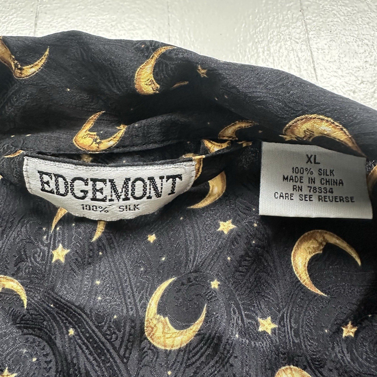 Vintage Edgemont 100% Silk Celestial Moon Stars Shirt Size XL Sleep Pj Boho