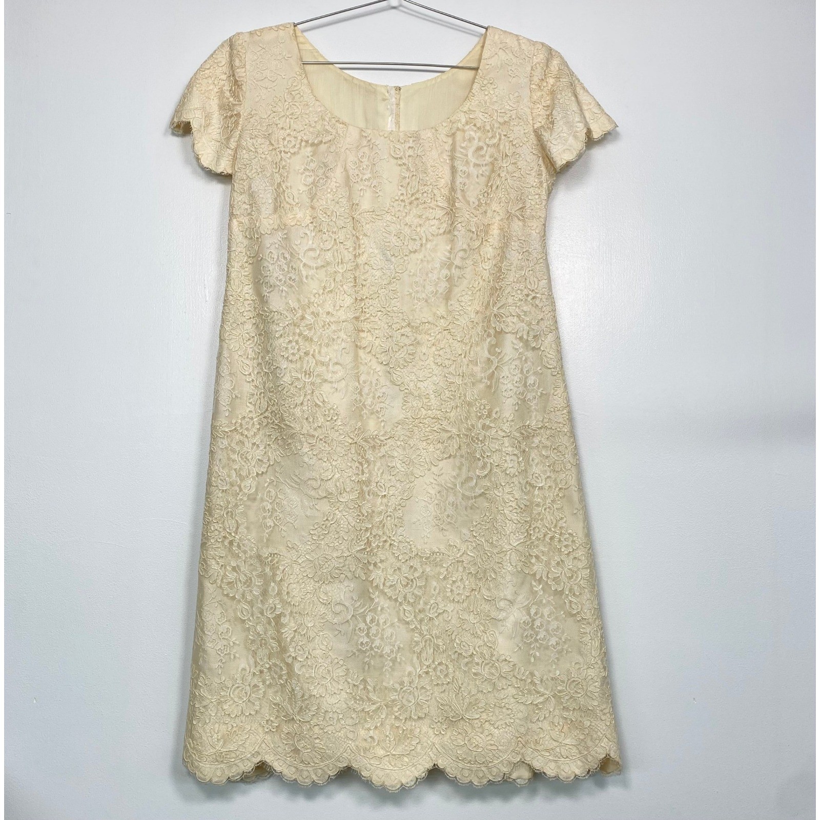 Vntage Womens Dress XL Cream 60s Floral Lace Scalloped Shift Mini Wedding Formal