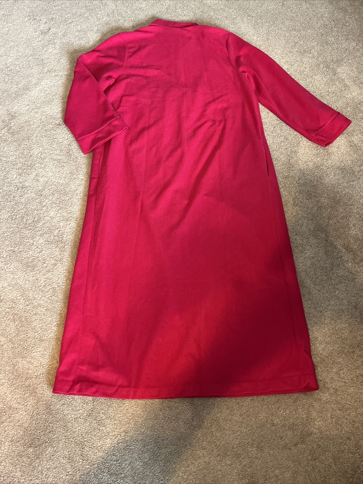 VINTAGE VILLAGE FAIR Pink LARGE ROBE Slip In Large
