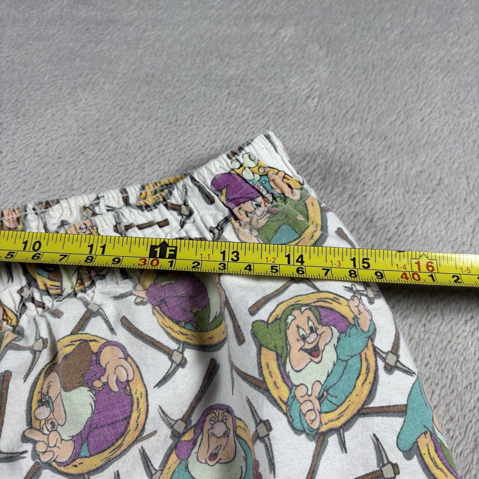 Vintage Disney Originals Pajama Shorts Women’s Large Snow White Dwarfs #1096