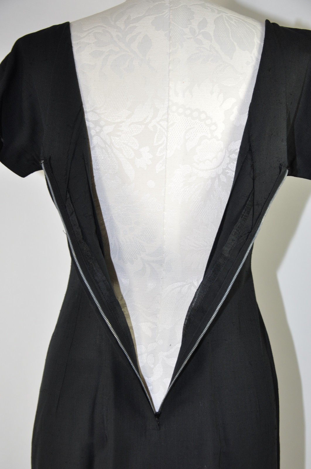 VTG 1950s Lilli Diamond Black White Embroidery Two Piece Coat Pencil Dress Set S