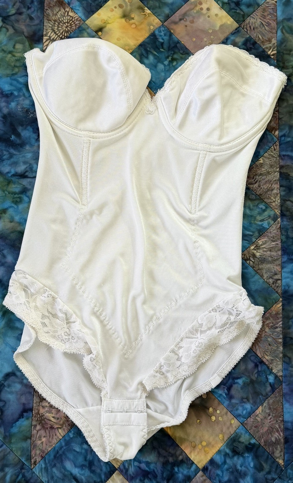 Vintage Exclusively Yours By Subtract White Shapewear Strapless Women Size 38C