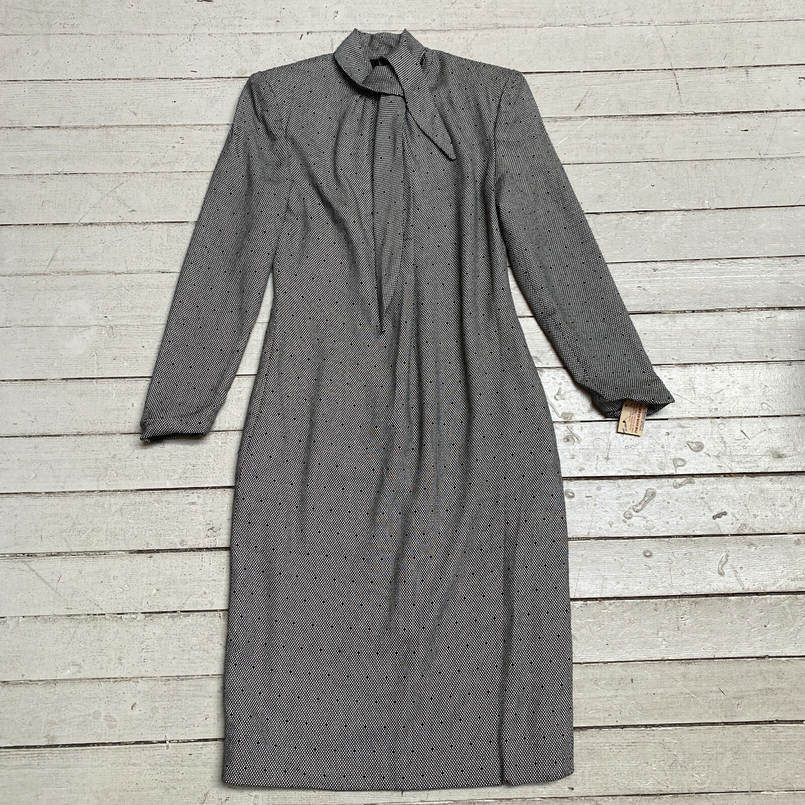 Vintage 1980s AKIRA Black White Micro Print Pussy Bow Fitted Dress SM NWT NOS