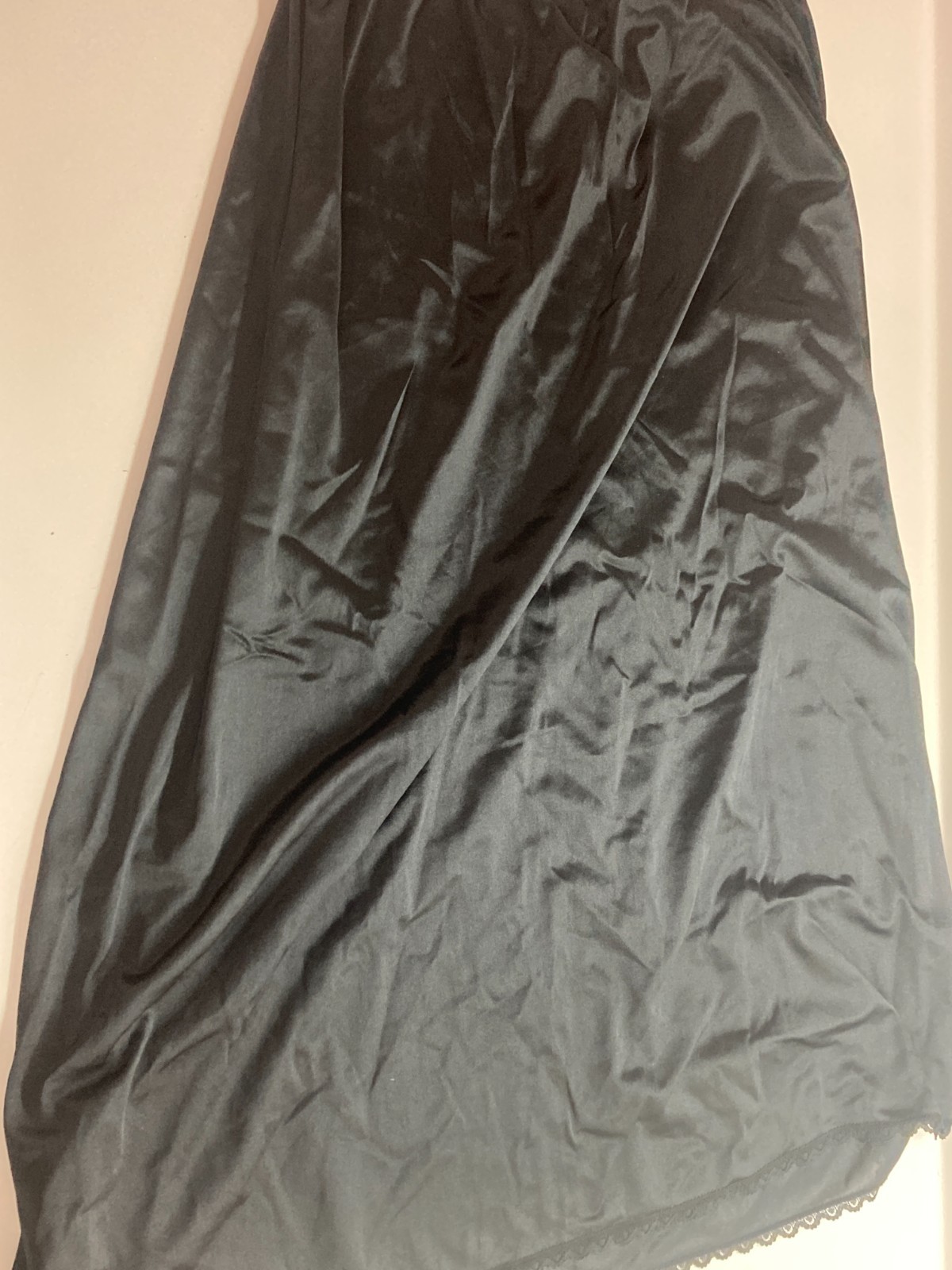 Vassarette Size XL Black Half Slip 32″ Long Vintage