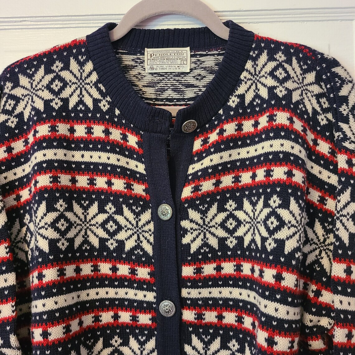 Vintage Womens Pendleton Cardigan Sweater L Wool Blue Red White Snowflake Metal