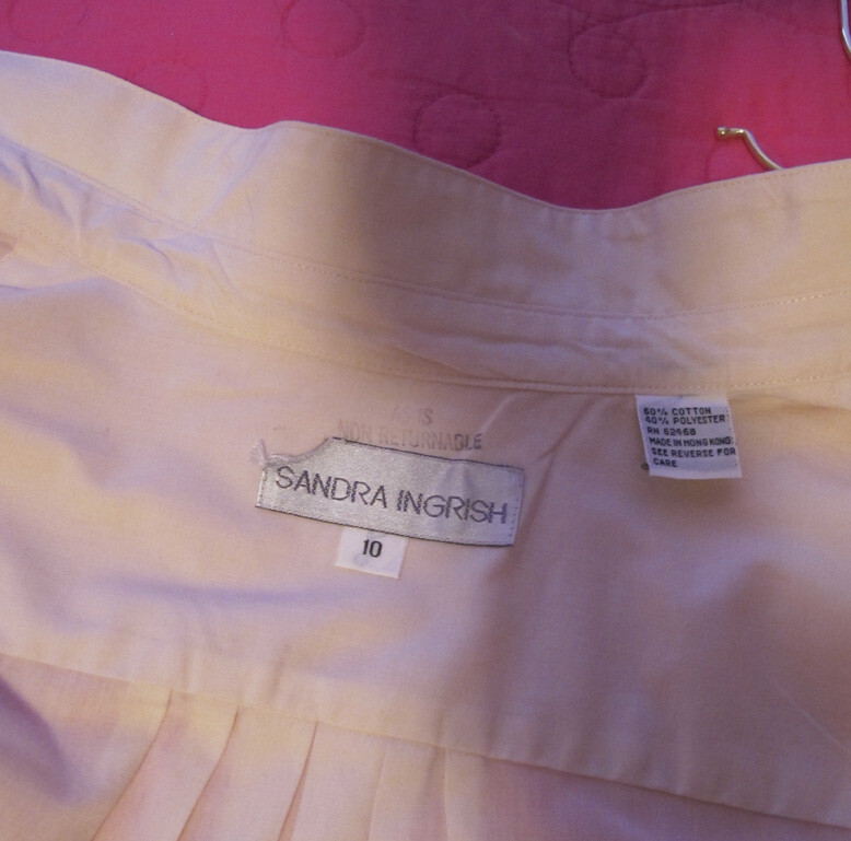 Sandra Ingrish Blouse~REDUCED~Vintage 1970 Womans SZ 10 Pleats Cotton EUC FREE H