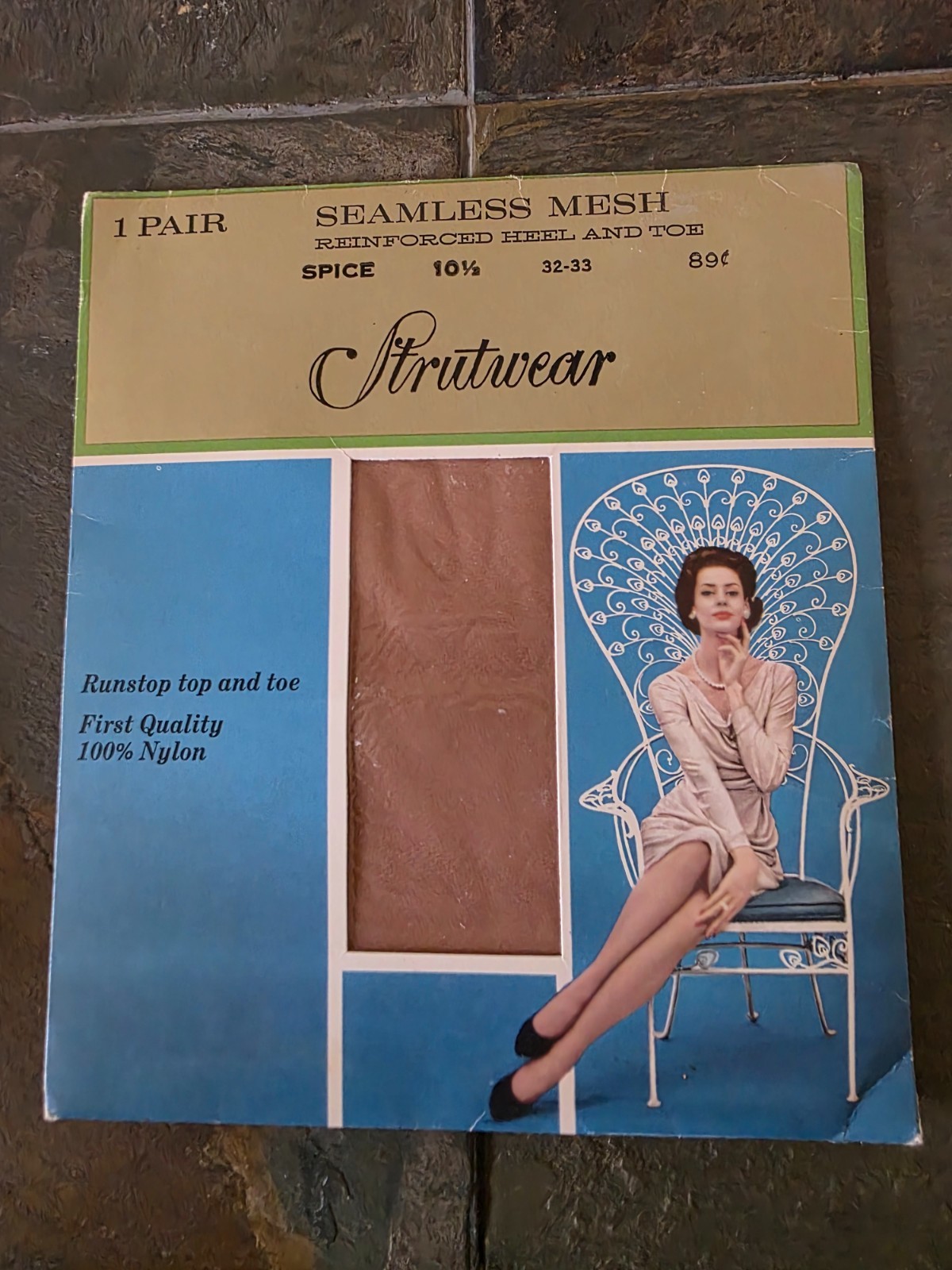 NIP Vintage Strutwear Seamless Mesh Nylon Stockings Size 10 1/2X32-33 Spice RHRT