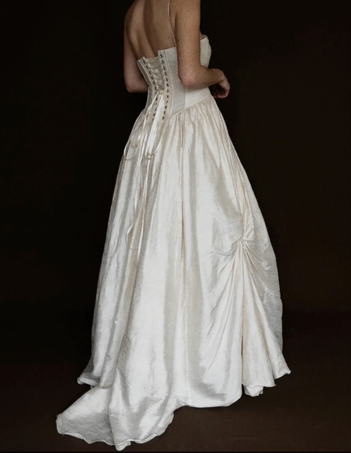 1980S BALLET GATHERED RAW SILK GOWN SIZE S-M