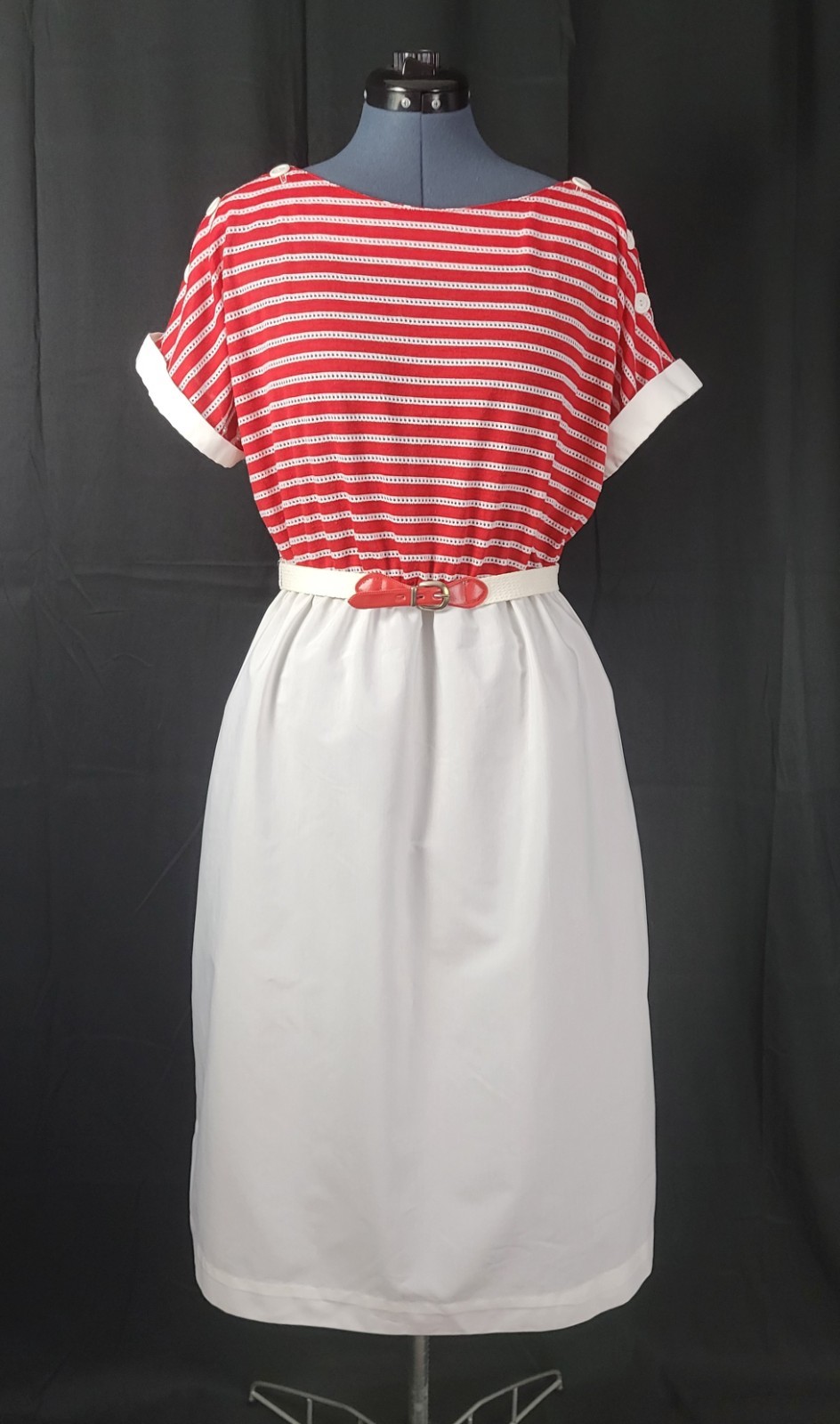 Vintage Boatneck Blouson Dress w Red & White Striped Bodice & White Skirt Size L