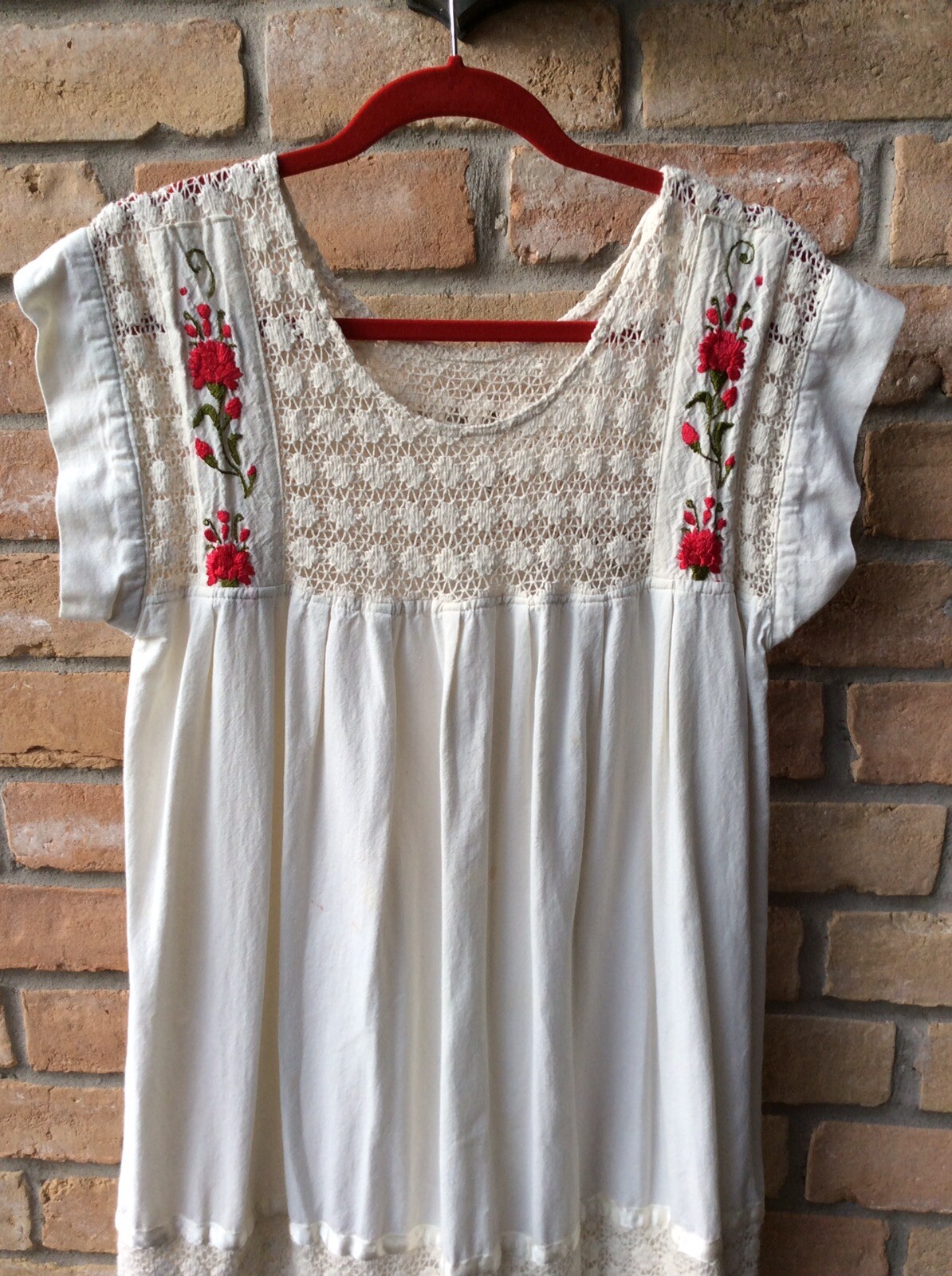 VTG 70s White Crochet Mexican Dress Sz M? Prairie Peasant Cottage 41″B FLAWS