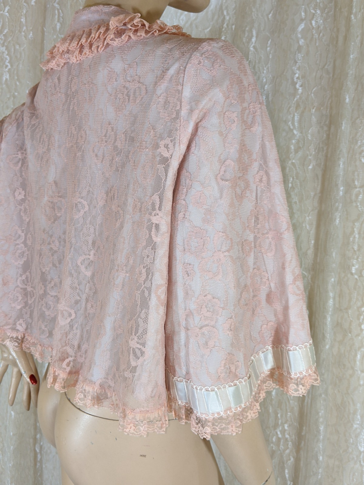 Vintage Odette Barsa Lingerie BED JACKET Lace Nylon Lace Overlay