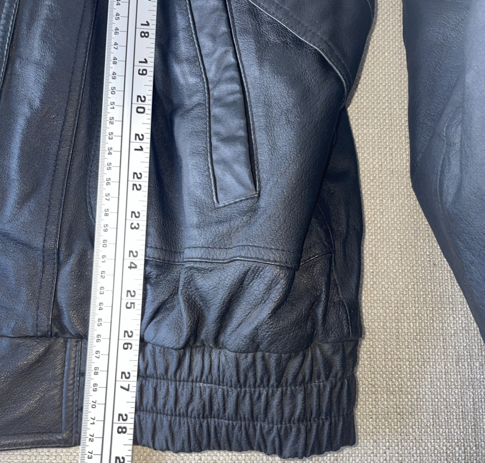 Wilsons The Leather Experts Leather Bomber Jacket Men SZ-Large Black Motorcycle