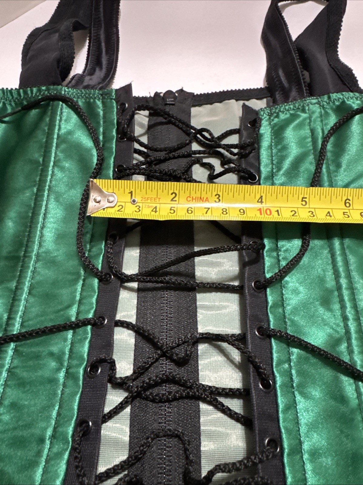 VTG Satin Emerald Green Underbust Black Lacing Corset USA Whimsy Goth Size 40