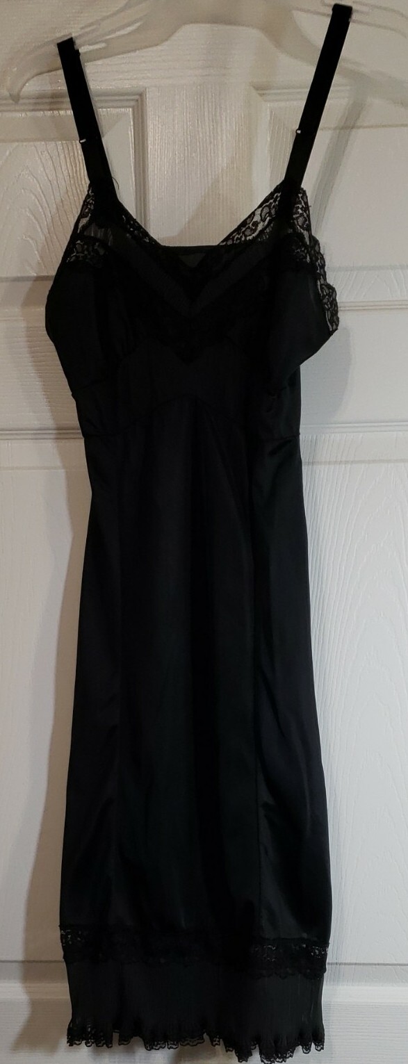Slip Full Lace Trim Womens Nightgown Lingerie Sz Small 32. Stretch