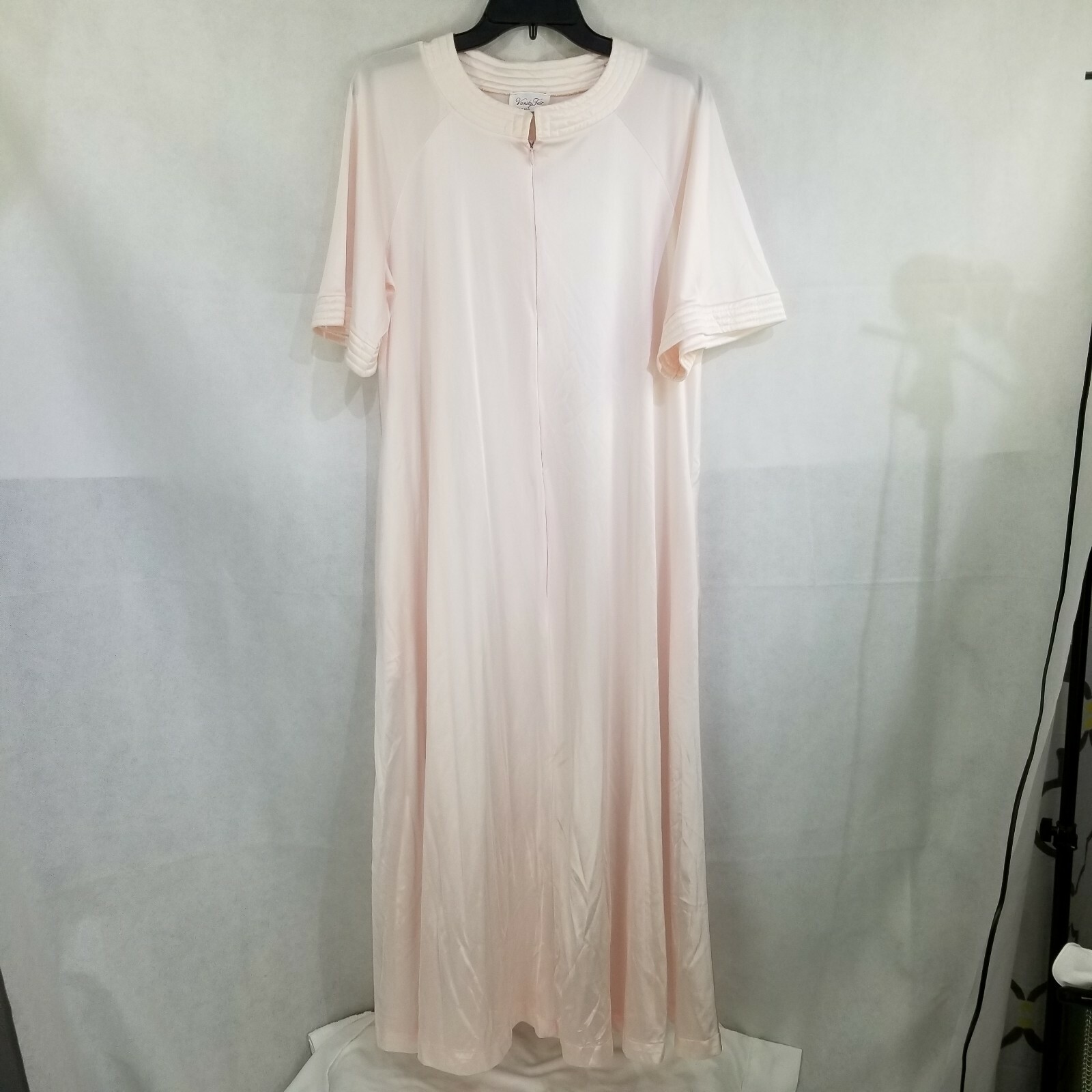 Vintage Robe By Vanity Fair Retro Loungewear Zip Front Pink Medium