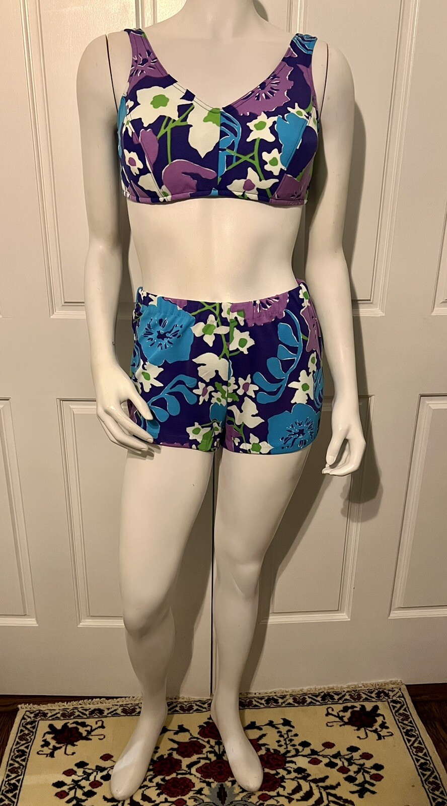 Vintage 60’s Flower Power Two Piece Retro Bikini Shorts Swimsuit Bathing Suit