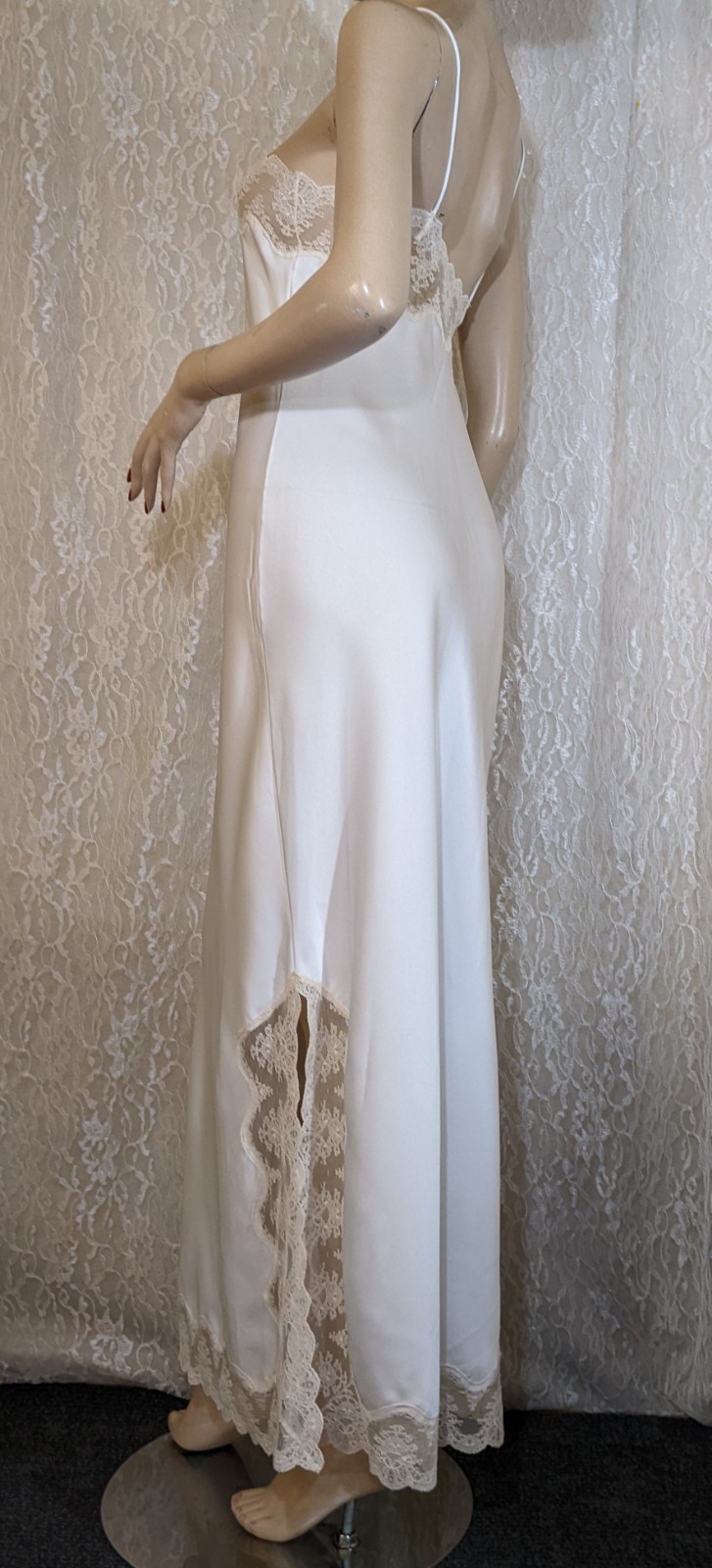 VTG Intime DBL Chiffon Lace Peignoir Robe Lingerie Satin Nightgown Blended Set M