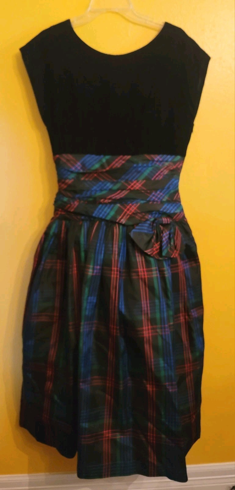 Vintage 80s Dress Black Velvet & Plaid Taffeta Backless Cocktail/ Formal Sz 12