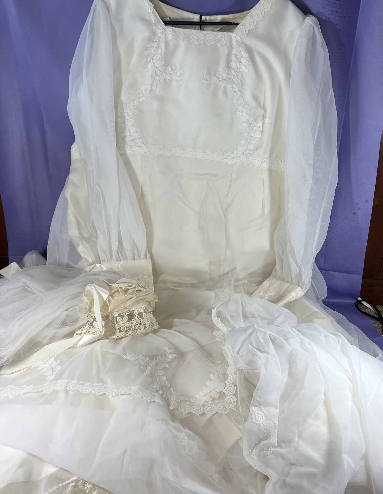 Beautiful Ivory Vintage 60s Wedding Gown with Matching veil