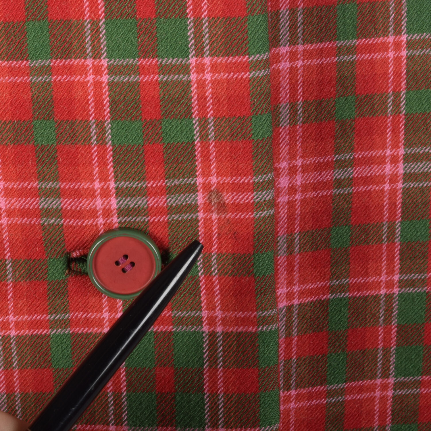 M Geoffrey Beene Red Swing Coat 1960s Green Plaid Heavyweight Jacket 60s VTG