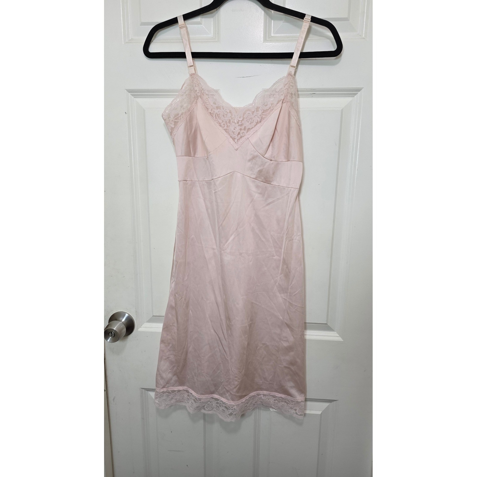 VTG Sliperfection Full Slip Women 34 Pink Lace Trim Antron III Nylon Lingerie 90