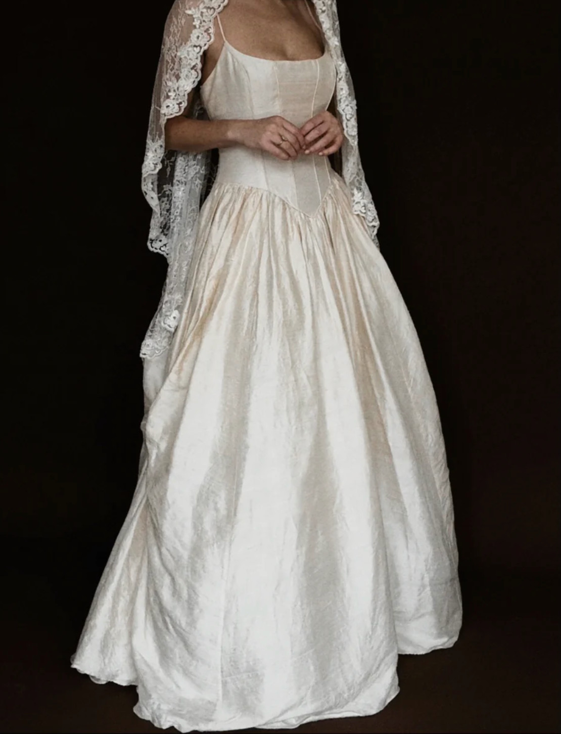 1980S BALLET GATHERED RAW SILK GOWN SIZE S-M