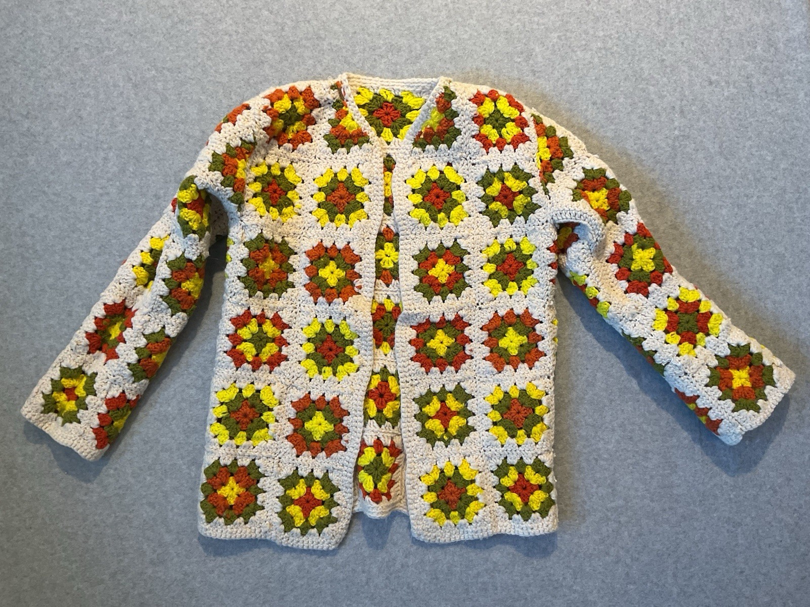 Vintage Granny Squares Hippie Boho Cardigan Sweater Green Orange Yellow S