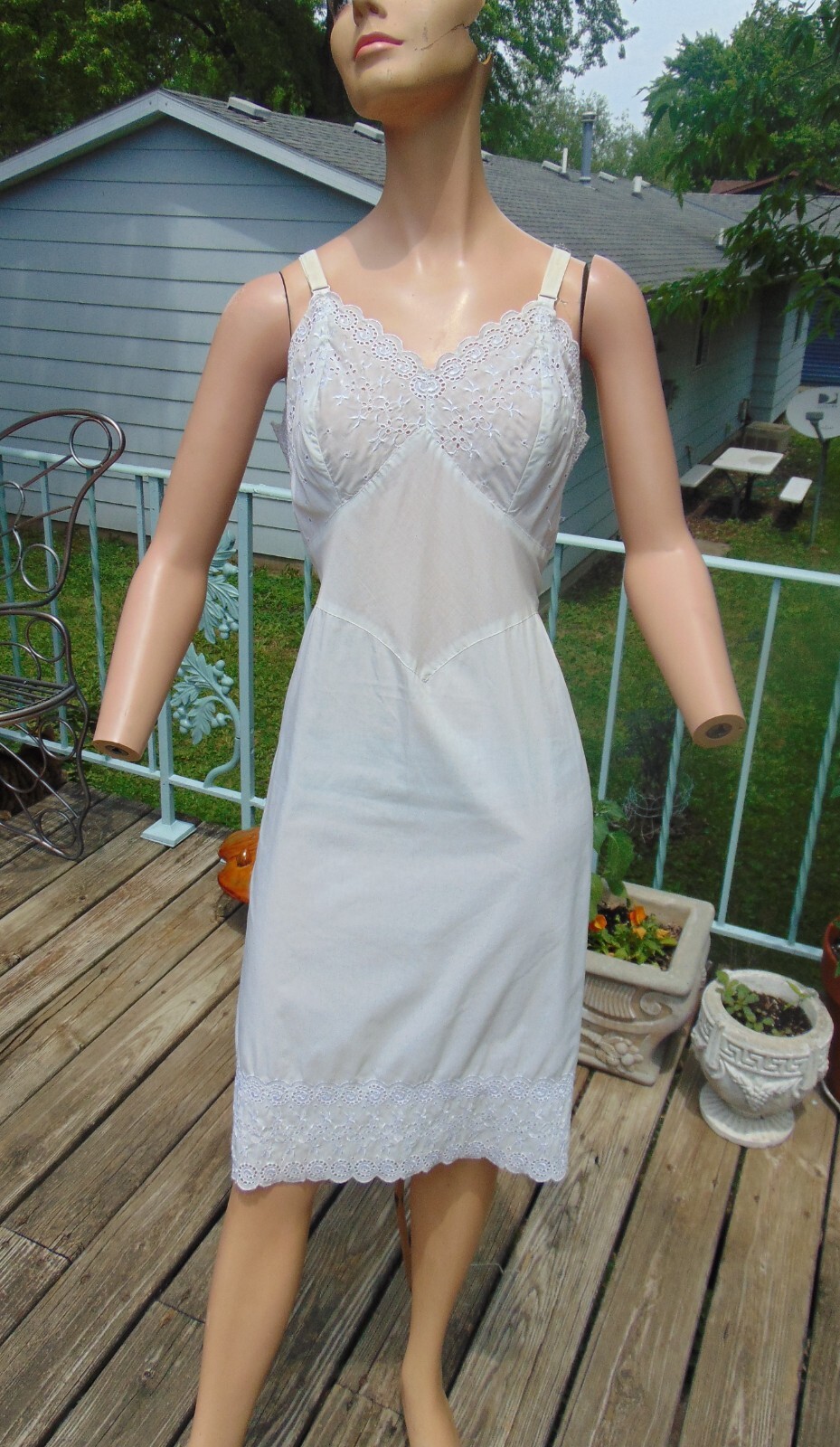 Vtg 50s White Cotton Eyelet Slip 42B