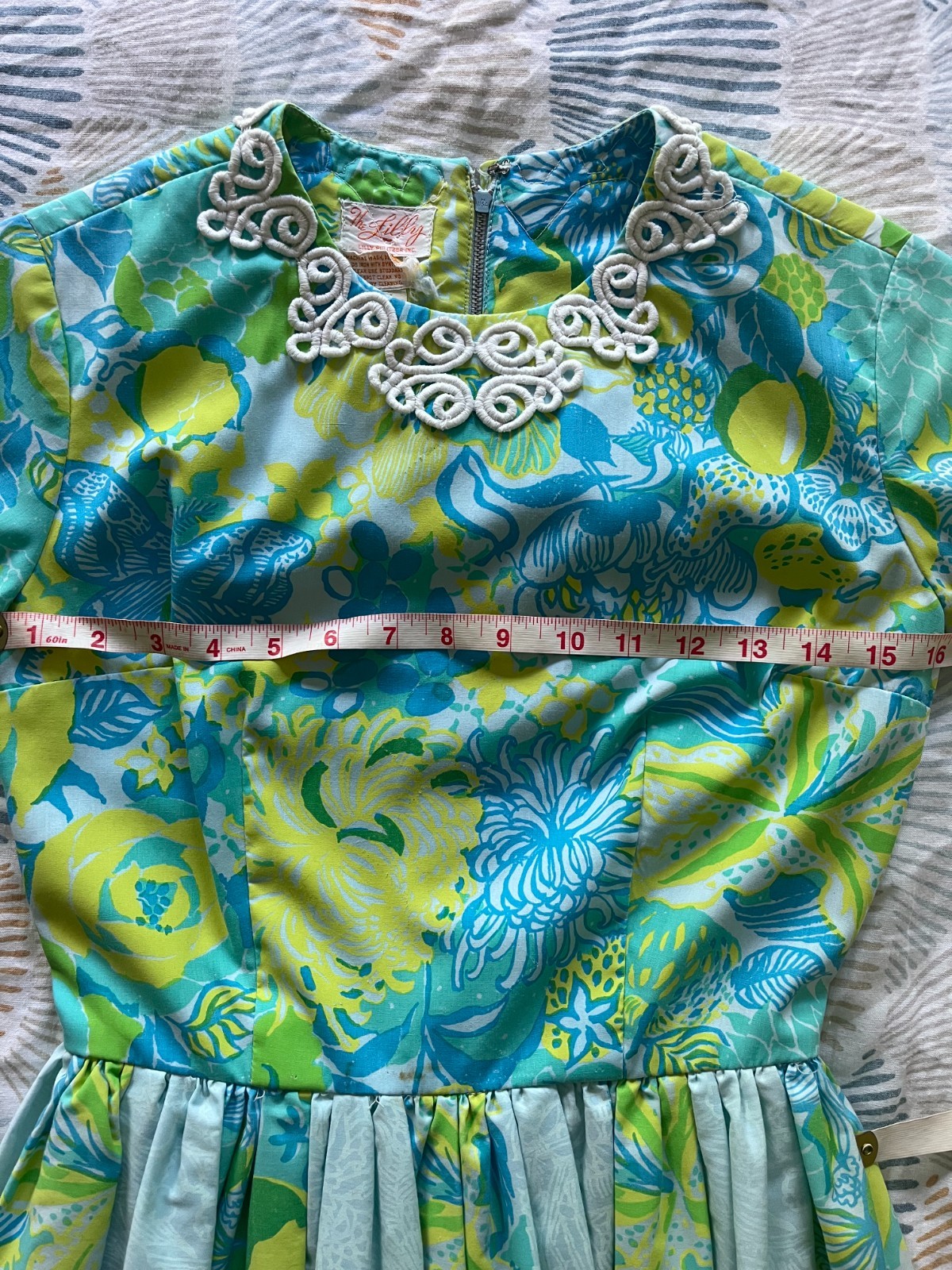 Vintage Lilly Pulitzer The Lilly 1960s 1970s dress blue green size 6 modern 0
