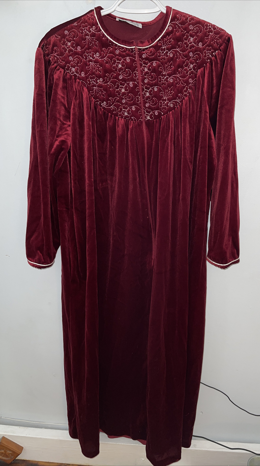 Vintage Anne Leslie Velvet Red Half Zip Night Gown