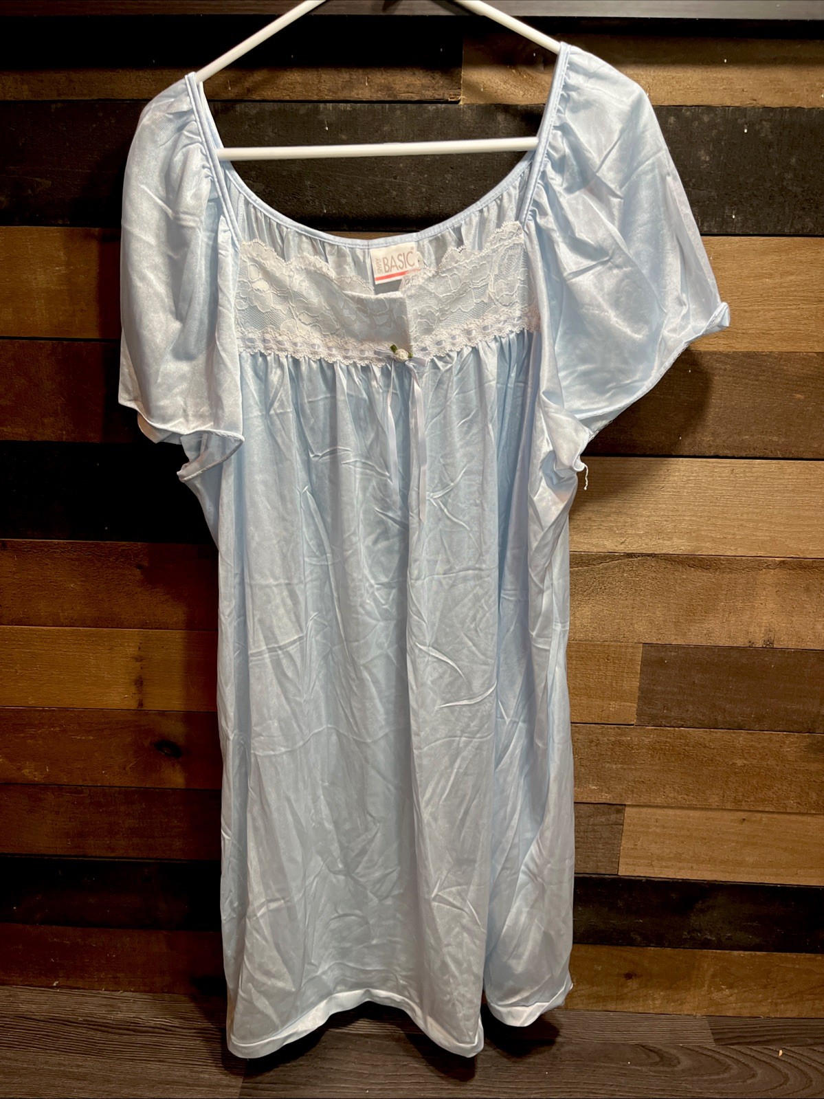 Simply Basic Vintage Nightgown 2x Large 100% Nylon With Lace