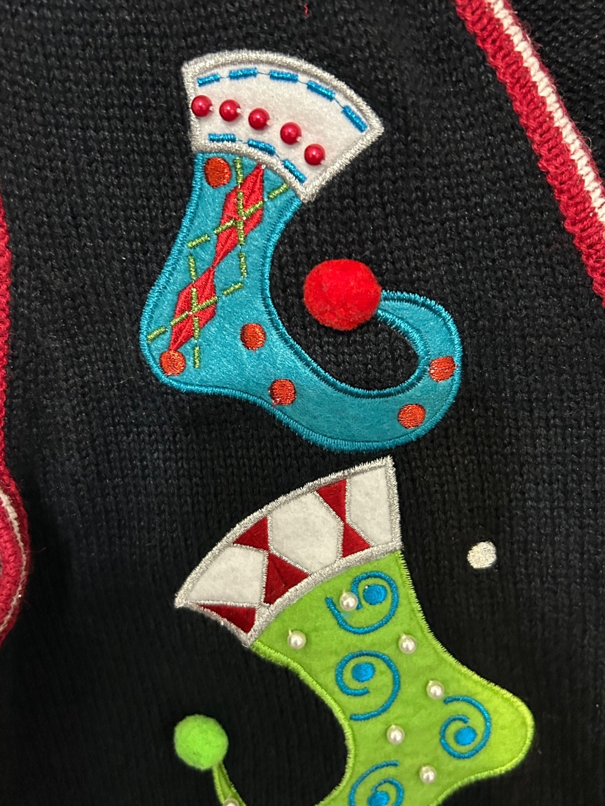 vintage black and red beaded embroidered festive holiday sweater vest size large