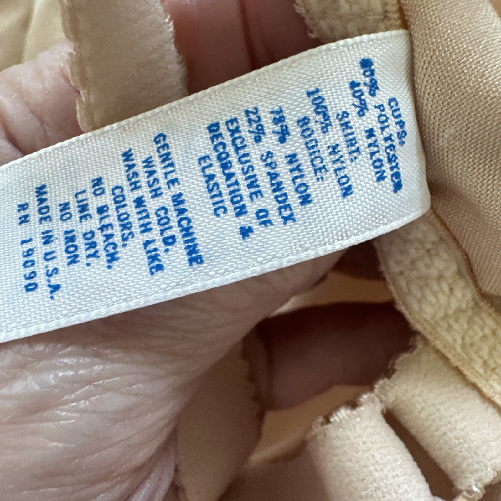 Vtg Olga full slip w/underwire bra 34D 34319 Beige Nude Second Skin Bodice EUC