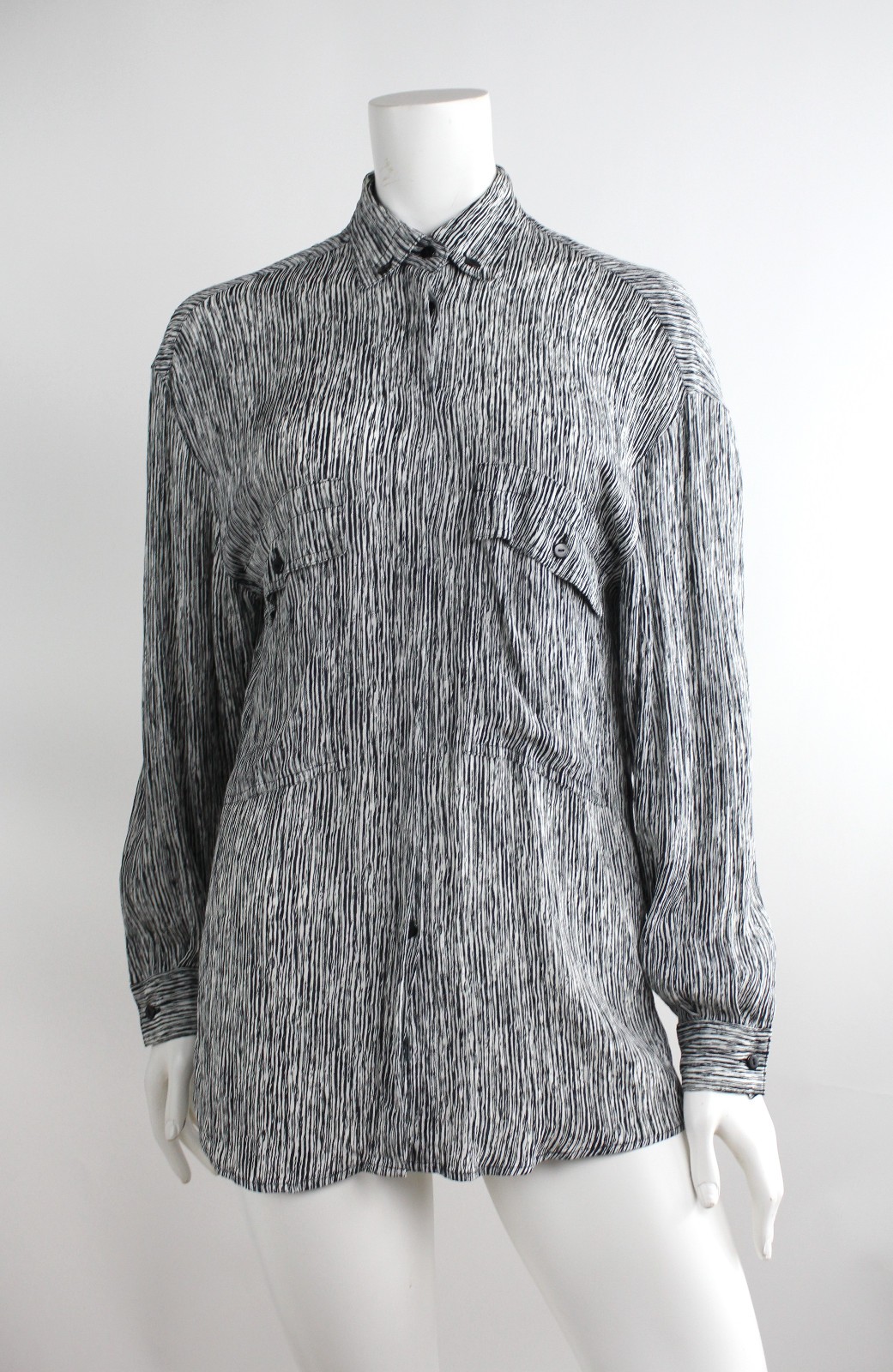 Vtg 1980s Mondi Abstract Utilitarian Button Down Rayon Shirt Made in W.Germany