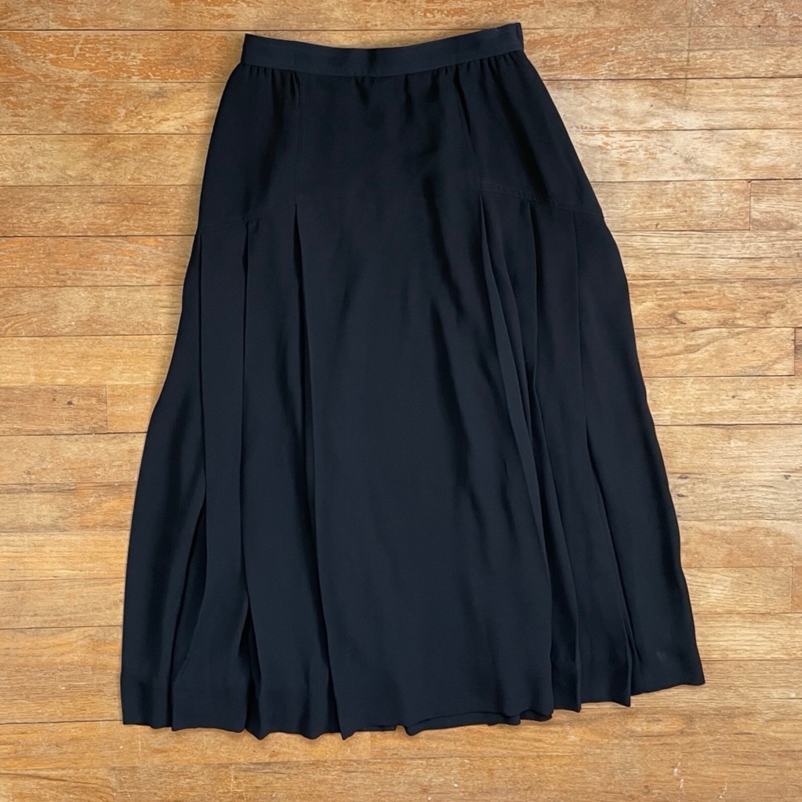 Vintage Frank Usher Pleated Skirt Size XS 24″ Waist 1970s Black Crepe Sheer Midi