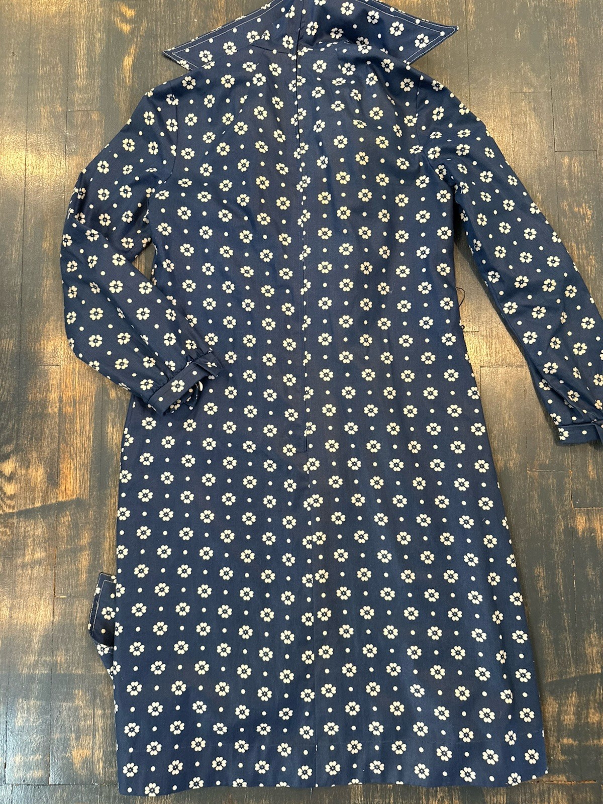 Vintage 1970s DW3 David Warren Collared Dress Navy & White Floral Belted Sz S/M